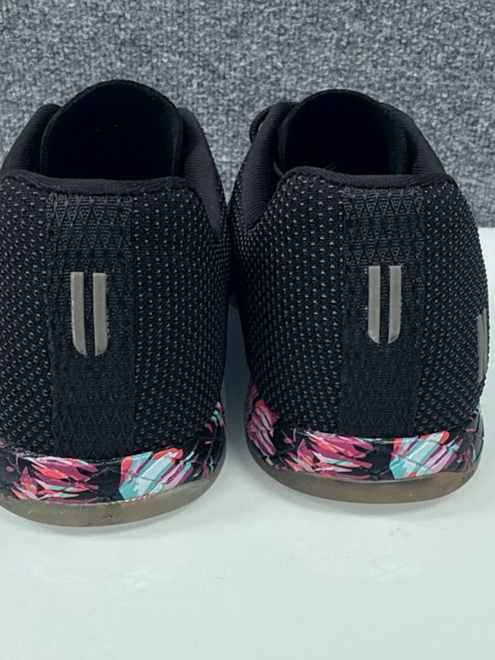 NOBULL Trainer Floral Outsole Sneakers Size M7 W8.5 Black Training Shoes